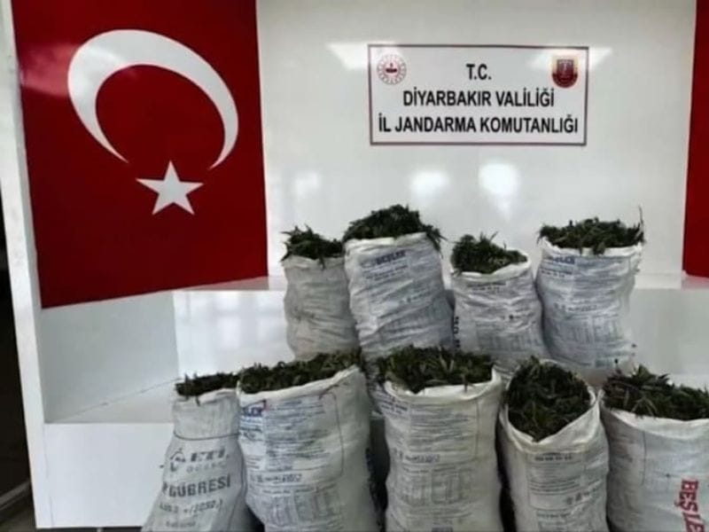 2 Ton 3 Kg Uyuşturucu Ele Geçirildi