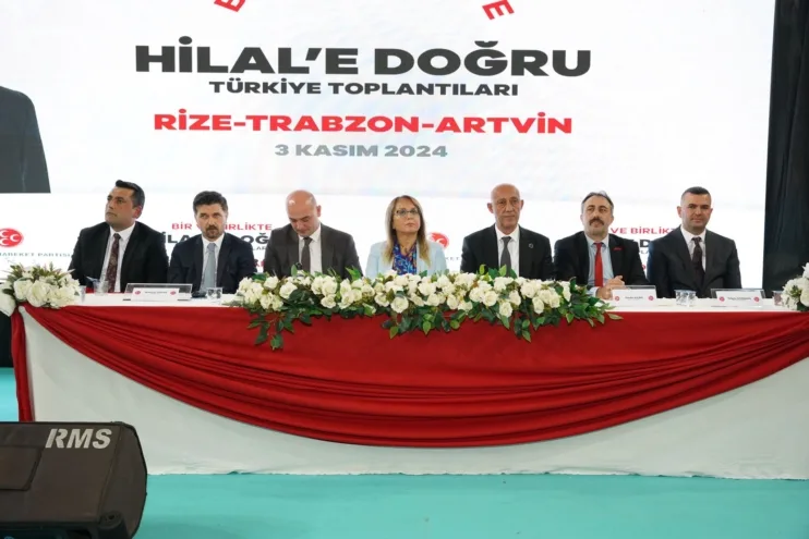 MHP, “Bir ve Birlikte Hilal’e Doğru Türkiye” toplantısını Rize’de gerçekleştirdi