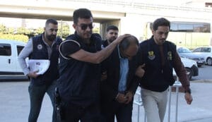 Antalya’da terör propagandası yapan 3 kişi yakalandı