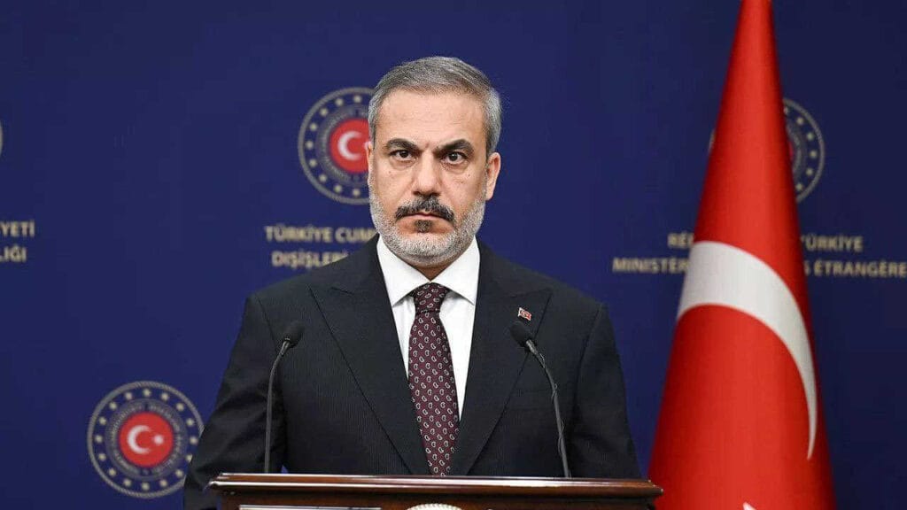 Fidan ile Lavrov telefonda görüştü