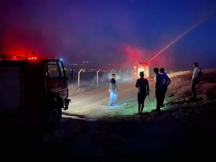 Adana’da düğünde atılan havai fişek okulda yangın çıkardı