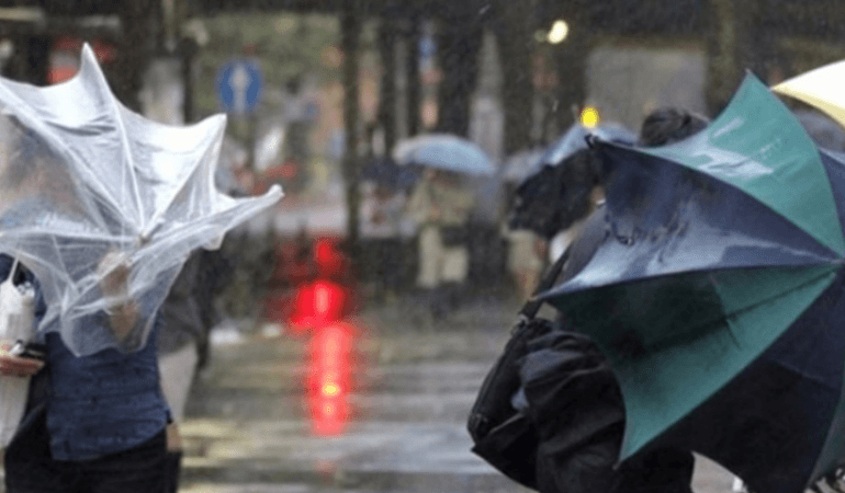 Meteoroloji 4 il için sağanak ve rüzgar alarmı verdi