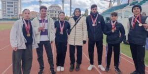 Kars 15 Temmuz Şehitler Anadolu Lisesi öğrencilerinden büyük başarı