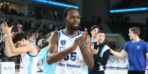 Anthony Brown 39 sayı attı
