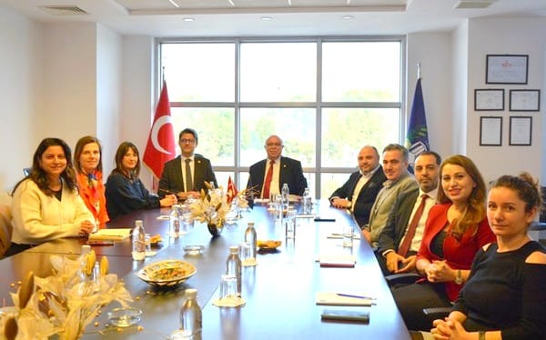 ÇOMÜ Rektörü Erenoğlu’ndan, Trakya Kariyer Fuarı’na ilişkin borsa ziyareti