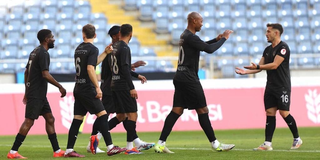 Atakaş Hatayspor, Türkiye Kupası’nda farka koştu