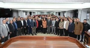 Her bir köyün derdiyle dertlenen bir başkanımız var