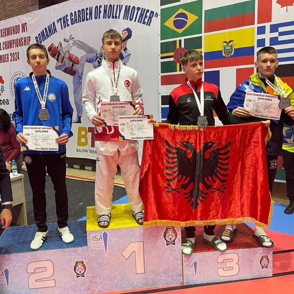 Osmaniyeli Sporcu Rasim Efe Kahraman Balkan Şampiyonu Oldu!