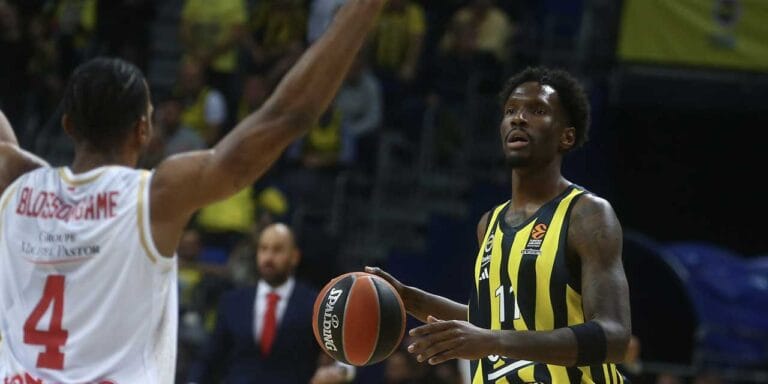 Fenerbahçe Beko, Monaco’ya farklı mağlup oldu: Taraftardan Ali Koç’a tepki