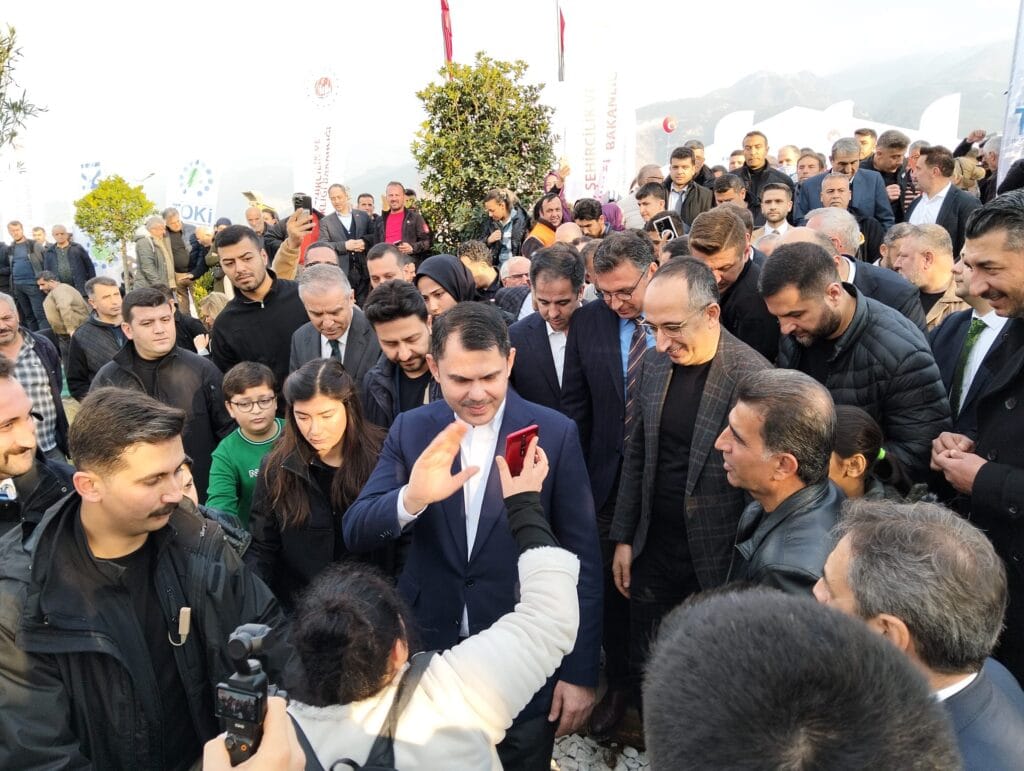 Bakan Kurum: Türkiye insanlığın umudu ve vicdanıdır – Birlik Haber Ajansı