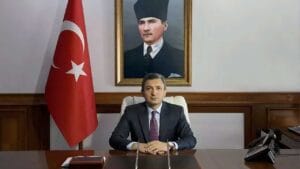 Antalya Valisi Hulusi Şahin’den yeni yıl mesajı – Birlik Haber Ajansı