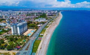 Turizmin başkenti Antalya’da ithalat ihracatı geçti: Antalya, almaktan çok sattı – Birlik Haber Ajansı