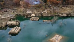 Foto Safari ve doğa yürüyüşçülerinin yeni rotası: ‘Batık köy’