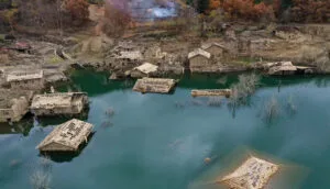 Foto Safari ve doğa yürüyüşçülerinin yeni rotası: ‘Batık köy’