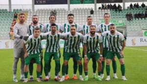 Serikspor zorlu Menemen deplasmanından 3 puanla döndü