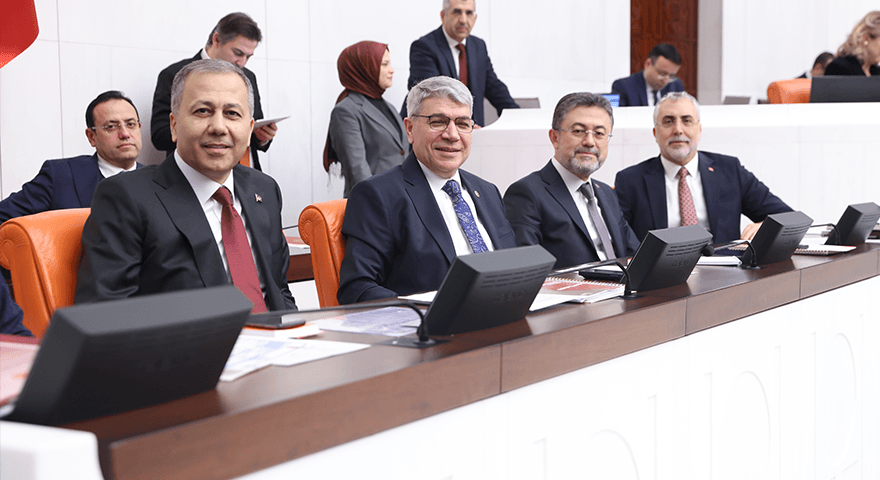 Çalışma ve Sosyal Güvenlik, İçişleri ile Tarım ve Orman Bakanlıklarının bütçeleri kabul edildi