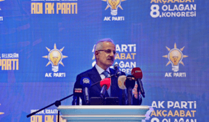 Ulaştırma Bakanı Uraloğlu, Samsun-Sarp Demir Yolu’nu duyurdu