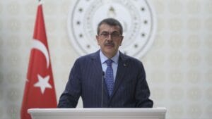 Özel eğitim gereksinimi duyan evlatlarımıza her türlü desteği sürdürüyoruz