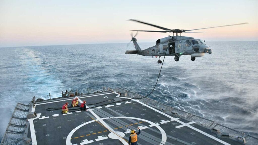 TCG Gelibolu, Libya açıklarında helikopterle yakıt ikmali yaptı – Birlik Haber Ajansı