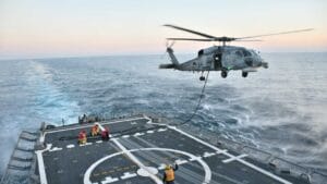 TCG Gelibolu, Libya açıklarında helikopterle yakıt ikmali yaptı – Birlik Haber Ajansı