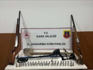 Kars’ta izinsiz kazı yapan 3 kişi yakalandı – Birlik Haber Ajansı