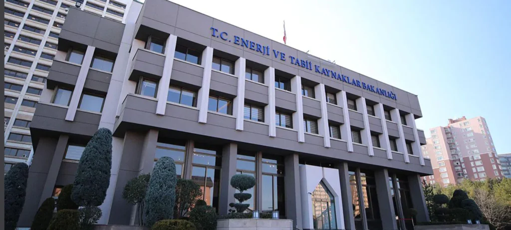 1,3 milyar dolarlık rekor bor satışı – Birlik Haber Ajansı