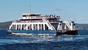 Çanakkale’de fırtına feribot seferlerini iptal ettirdi – Birlik Haber Ajansı