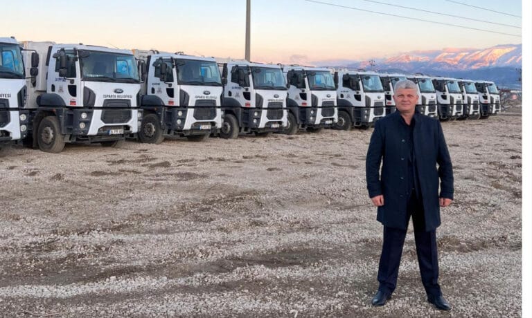 Isparta Belediyesi temizlik hizmetleri işi yerli firma Yağızlar’a emanet – Birlik Haber Ajansı