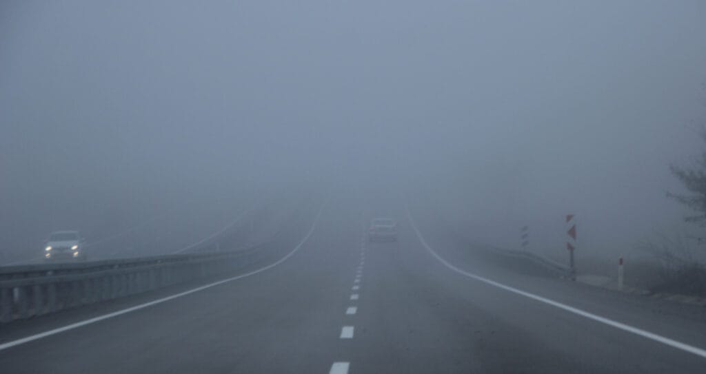 Ankara’da sis görüş mesafesini etkiliyor – Birlik Haber Ajansı