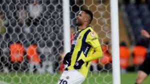 Fenerbahçe, Erzurumspor FK’yi 5 golle devirdi – Birlik Haber Ajansı