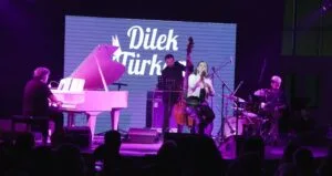 Bursa’da ‘Caz Pazarı’ rüzgarı, Dilek Türkan ile esti – Birlik Haber Ajansı