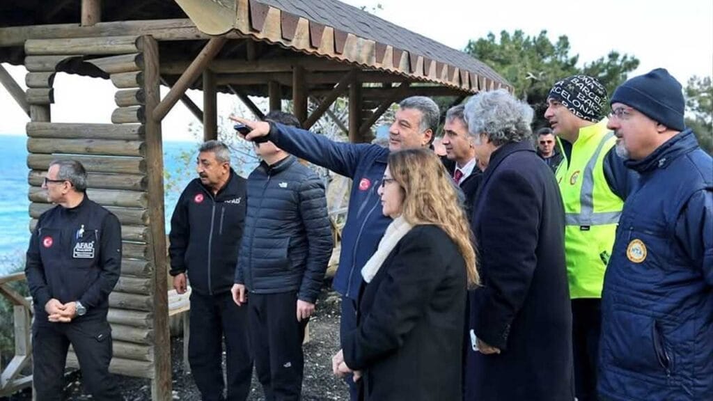 Ege Denizi’nde deprem fırtınası! Yetkililer sahada incelemelerde bulundu – Birlik Haber Ajansı