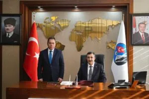Cumhurbaşkanı Yardımcısı Cevdet Yılmaz, Kars Belediyesini ziyaret etti – Birlik Haber Ajansı