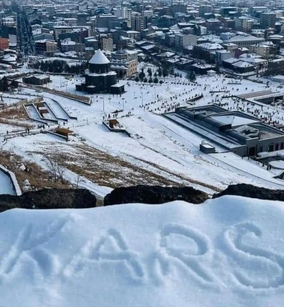 Kars’ta kar ve tipi zor anlar yaşattı – Birlik Haber Ajansı