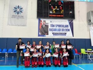 Yıldız Kızlar Futsal Grup Müsabakaları büyük heyecana sahne oldu – Birlik Haber Ajansı