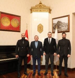 Kars Valisi Ziya Polat, Ülkü Ocakları heyetini makamında ağırladı