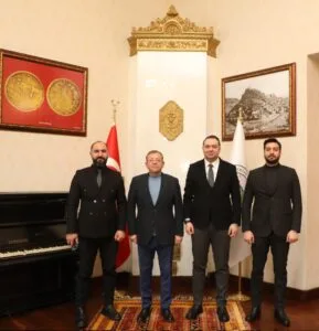 Kars Valisi Ziya Polat, Ülkü Ocakları heyetini makamında ağırladı