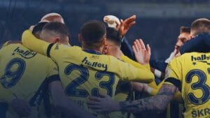 Fenerbahçe, Çaykur Rizespor’u geriden gelerek devirdi – Birlik Haber Ajansı