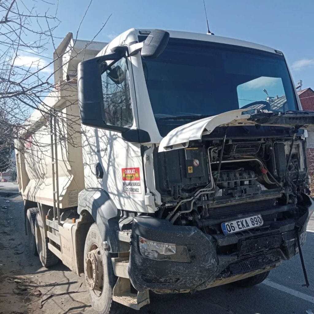 Giresun’da meydana gelen trafik kazasında 4 kişi öldü – Birlik Haber Ajansı