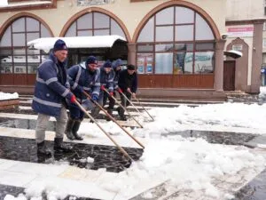 Düzce Belediyesi, karla mücadelede kararlı – Birlik Haber Ajansı