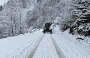 Şalpazarı’nda okullara bir günlük kar yatili