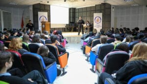 Alanyalı lise öğrencilerine iklim değişikliği ve sıfır atık eğitimi verildi – Birlik Haber Ajansı