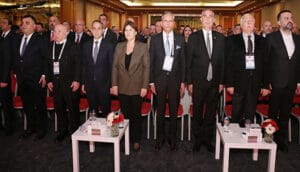 Firuz Bağlıkaya: Seyahat acenteleri hünerlerini çalışarak gösteriyor” – Birlik Haber Ajansı