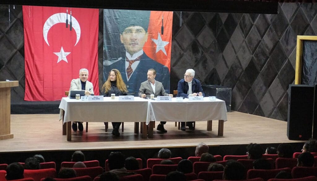 Kariyer Günleri’nde öğrencilere meslekler anlatıldı – Birlik Haber Ajansı