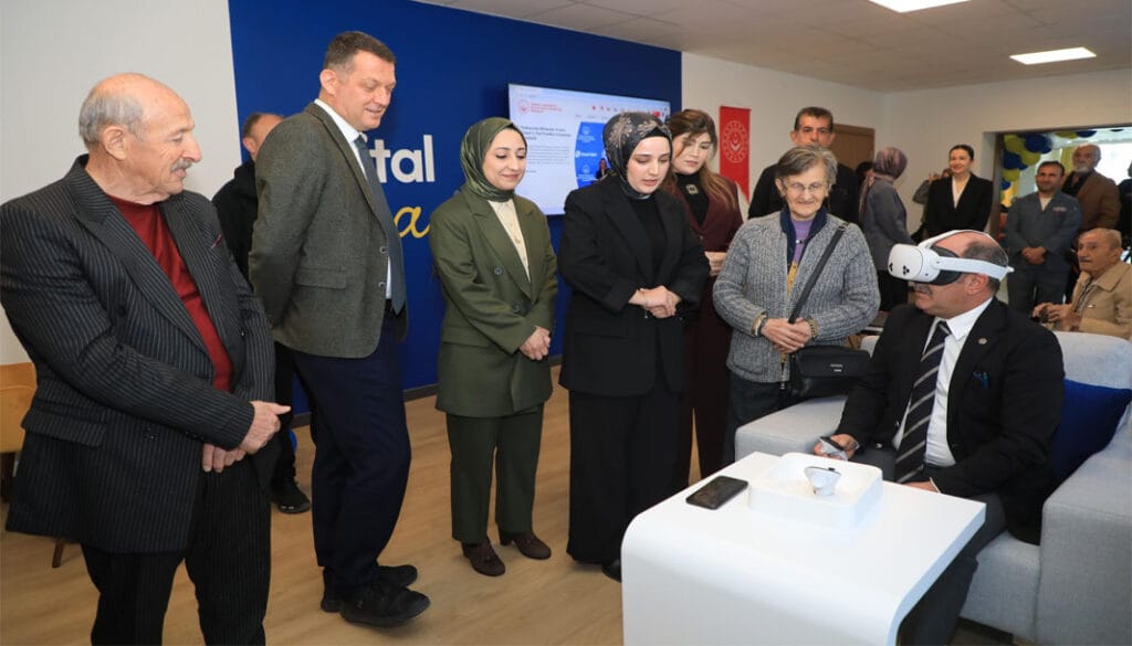 Alanya Huzurevi’nde “dijital bahar teknoloji odası” açılışı yapıldı – Birlik Haber Ajansı