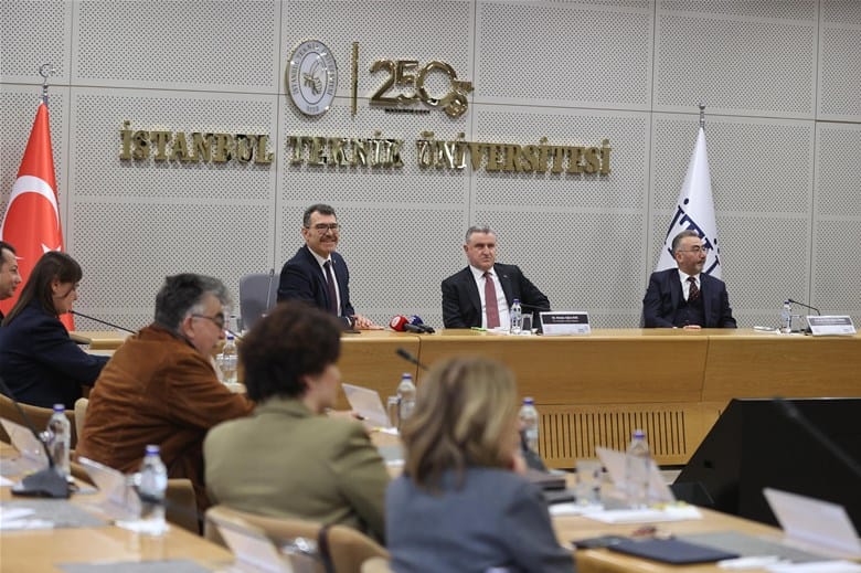 Kamu Hizmetlerinde Yapay Zeka Kullanımı Stratejileri Konuşuldu – Birlik Haber Ajansı