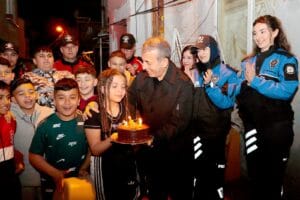 Çanakkale İl Emniyet Müdürü Kurt, Şennur’un Doğum Gününü Kutladı – Birlik Haber Ajansı