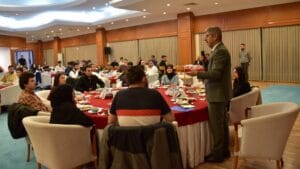 Rektör Prof. Dr. Kaçar, öğrencilerle iftarda buluştu – Birlik Haber Ajansı