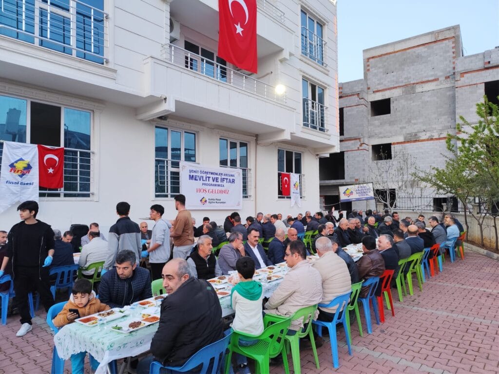 Kahta’da şehit ve depremde vefat eden öğretmenler için mevlit okutuldu – Birlik Haber Ajansı