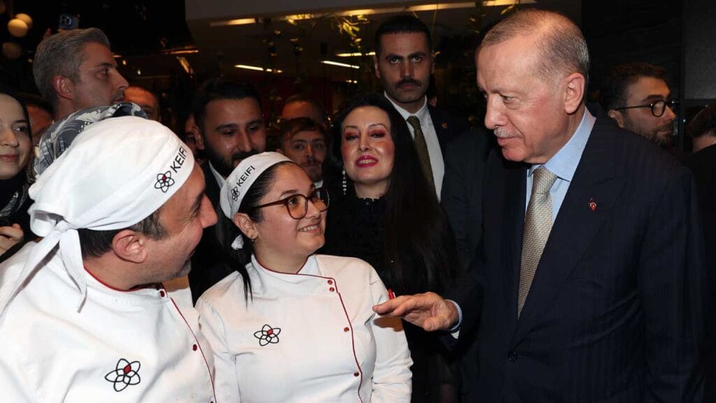 Cumhurbaşkanı Erdoğan’dan sürpriz kafe ziyareti – Birlik Haber Ajansı